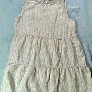 Cynthia Rowley 100% Linen dress. Sleeveless stripped.